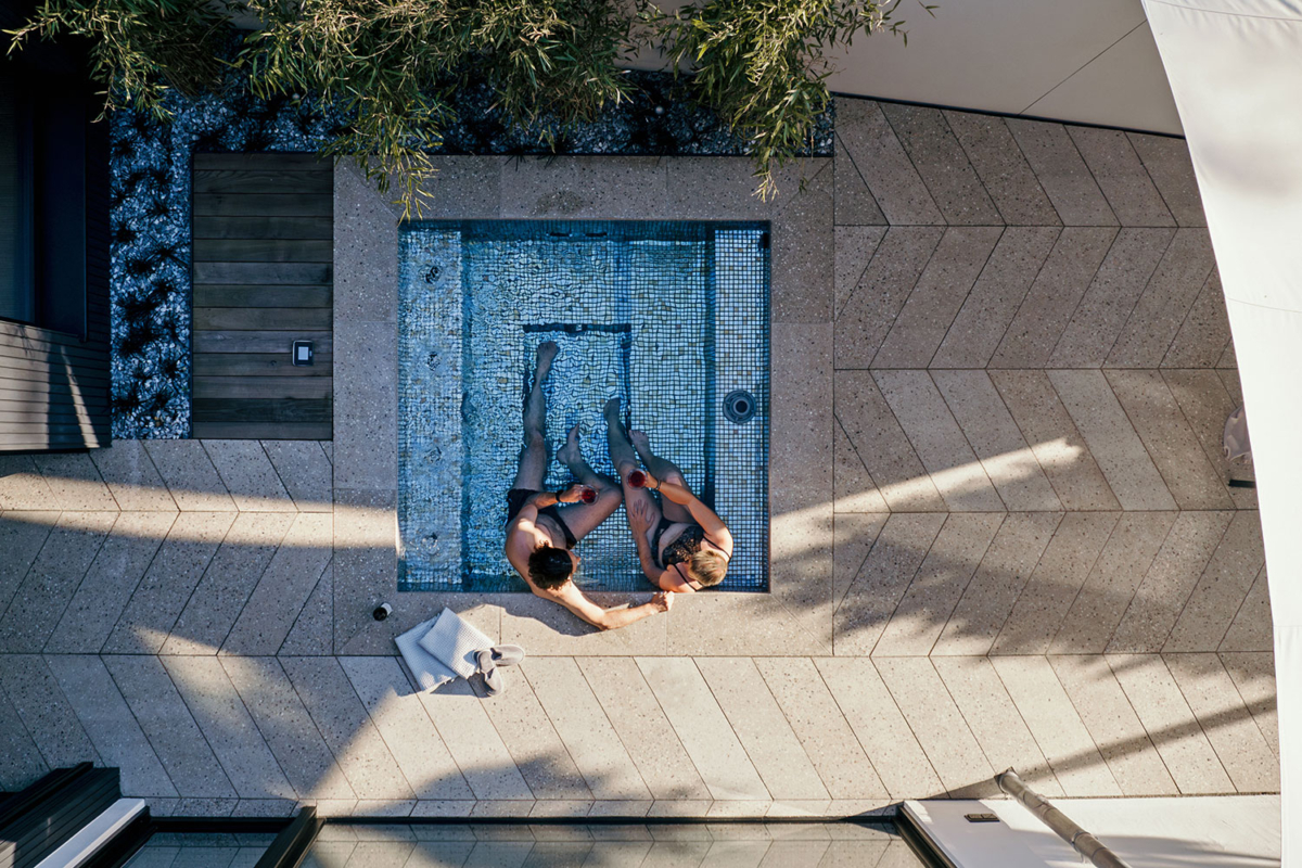 Whirlpool | Schwarzkobel Privatlodge Whirlpool | Schwarzkobel Privatlodge